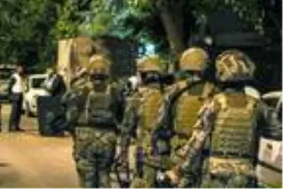 Kumar borcu nedeniyle pompalı tüfekle annesini rehin aldı Kumar borcu nedeniyle pompalı tüfekle annesini rehin aldı