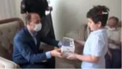 Vali Erin, şehit aileleri ile görevi başındaki polislerin bayramını kutladı