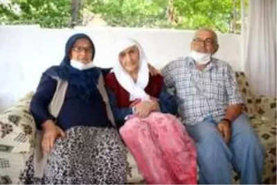 Asırlık çınarın en buruk bayramı Asırlık çınarın en buruk bayramı