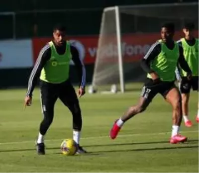 Beşiktaş günü çift idmanla tamamladı Beşiktaş günü çift idmanla tamamladı