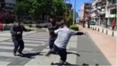 Bulancaklı vatandaşlar balkonlarda yöresel halk oyunları oynadı