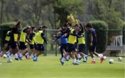 Fenerbahçe, Riva'da kampa girdi Fenerbahçe, Riva'da kampa girdi