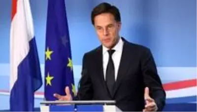 Hollanda Başbakanı Rutte, yasaklar nedeniyle ölümünden önce annesini ziyaret edemedi Hollanda Başbakanı Rutte, yasaklar nedeniyle ölümünden önce annesini ziyaret edemedi