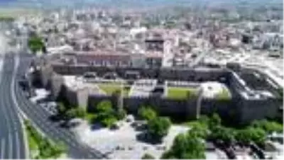 İç Anadolu'da Ramazan Bayramı'nın son gününde de sokaklar sessiz İç Anadolu'da Ramazan Bayramı'nın son gününde de sokaklar sessiz