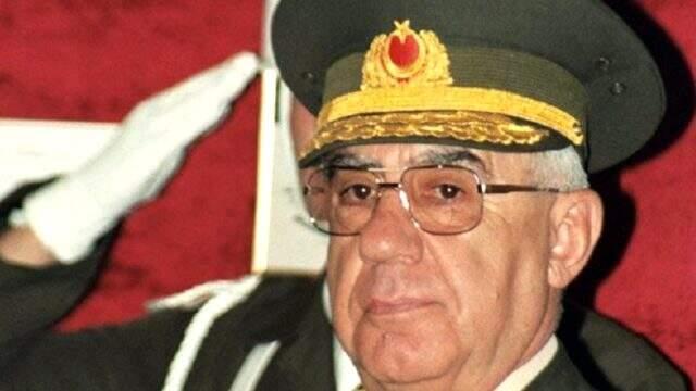 İsmail Hakkı Karadayı'nın hayatını kaybettiği hastaneden açıklama İsmail Hakkı Karadayı'nın hayatını kaybettiği hastaneden açıklama