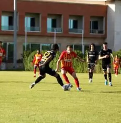 Kayserispor prova yaptı Kayserispor prova yaptı