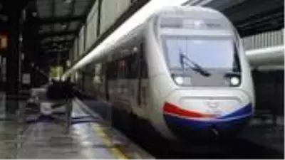 Koronavirüs nedeniyle ara verilen YHT seferleri perşembe günü başlıyor Koronavirüs nedeniyle ara verilen YHT seferleri perşembe günü başlıyor