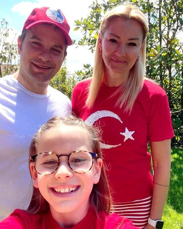 Pınar Altuğ'un paylaşımına yine çirkin mesajlar yazıldı: Ne o buruş buruşsun