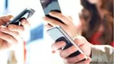 Ulaştırma ve Altyapı Bakanı Karaismailoğlu, bayramda sorun yaşayan GSM operatörleriyle ilgili açıklama yaptı