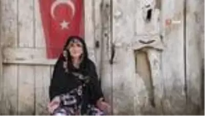 80 yaşındaki Mahmuriye Nineden duygulandıran sözler...'Allah kimseyi anasız, babasız bırakmasın' 80 yaşındaki Mahmuriye Nineden duygulandıran sözler...'Allah kimseyi anasız, babasız bırakmasın'