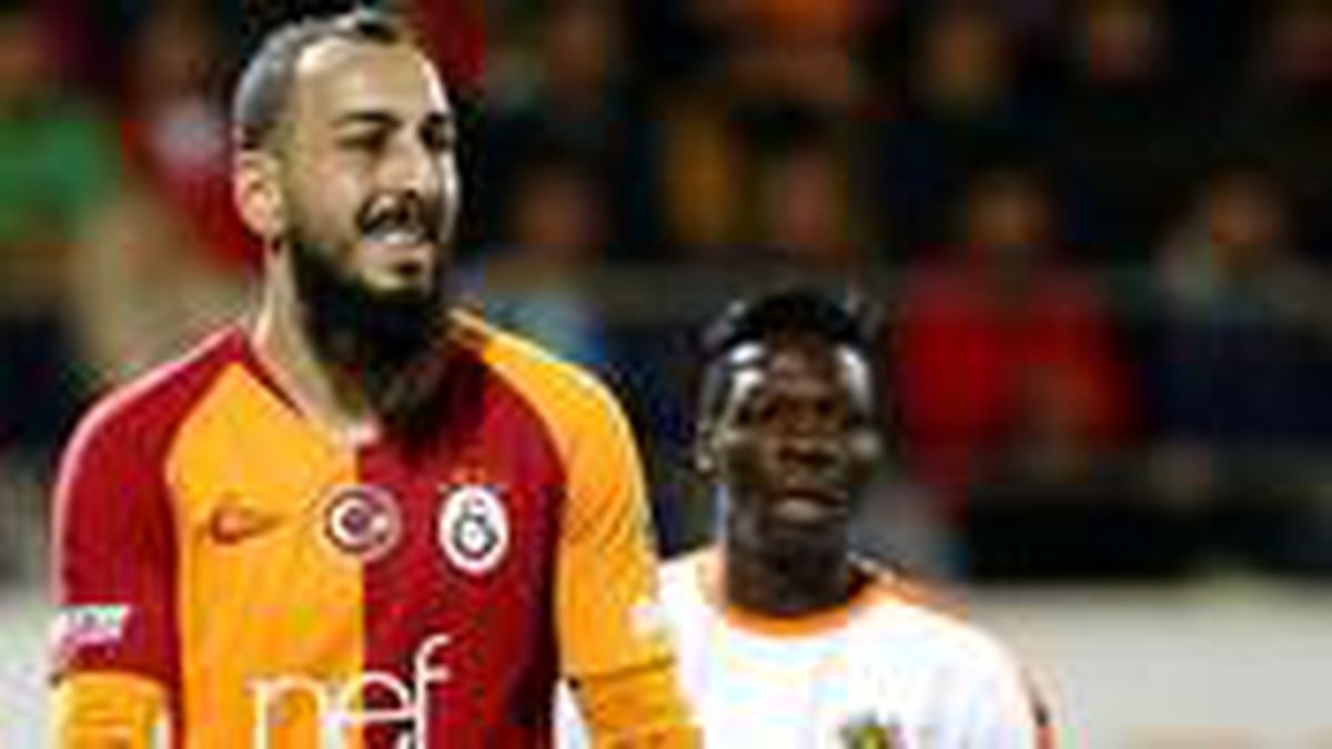 Alanyaspor, Galatasaray'ın eski golcüsü Mitroglou'nu transfer etmek istiyor