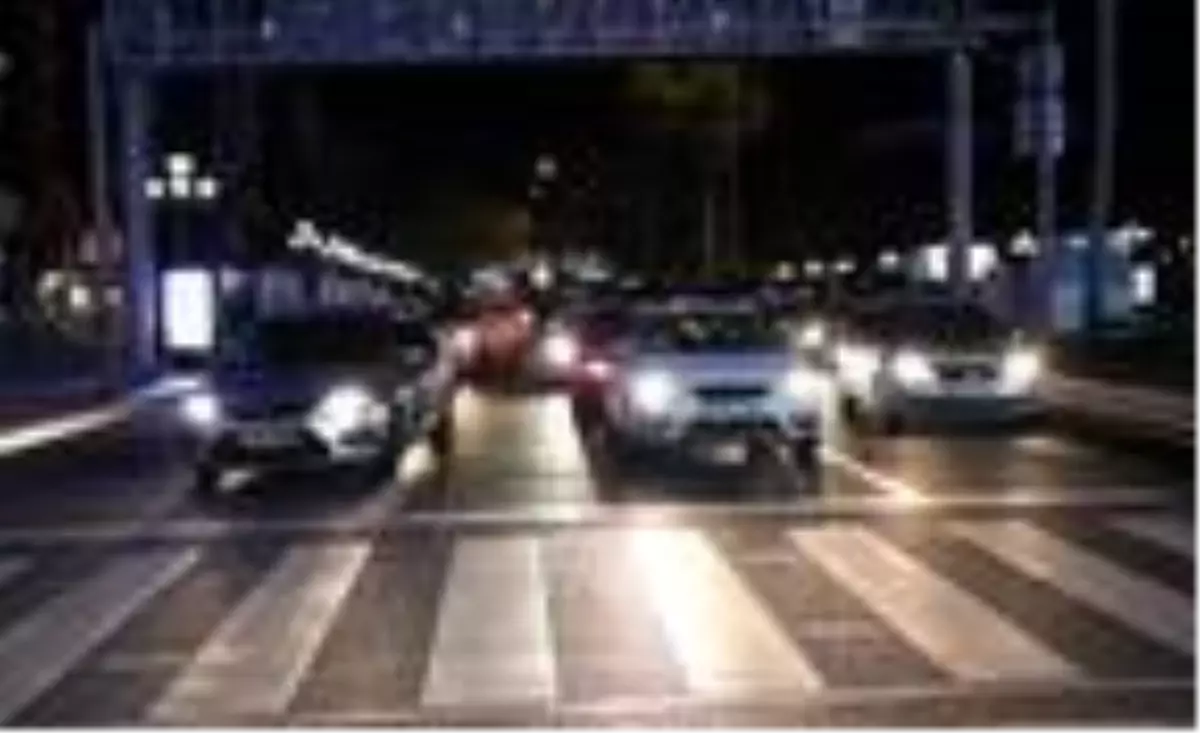 Ankara'da sokağa çıkma kısıtlamasının ardından hareketlilik başladı