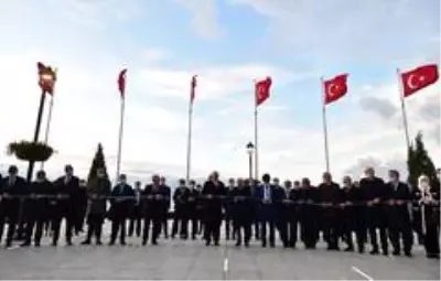Demokrasi ve Özgürlükler Adası, Cumhurbaşkanı Erdoğan'ın katılımıyla açıldı Demokrasi ve Özgürlükler Adası, Cumhurbaşkanı Erdoğan'ın katılımıyla açıldı