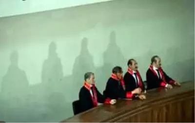 Demokrasi ve Özgürlükler Adası ilk kez görüntülendi Demokrasi ve Özgürlükler Adası ilk kez görüntülendi