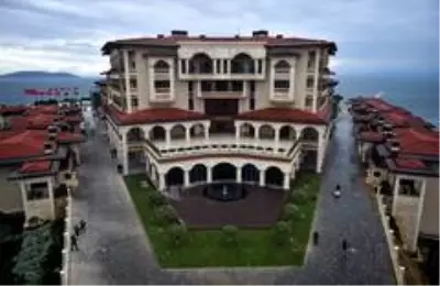 Demokrasi ve Özgürlükler Adası ilk kez görüntülendi Demokrasi ve Özgürlükler Adası ilk kez görüntülendi