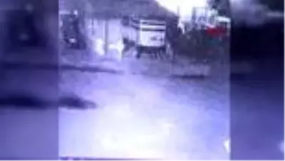 EDİRNE Köy muhtarının deposu kundaklandı EDİRNE Köy muhtarının deposu kundaklandı