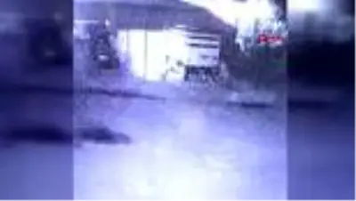 EDİRNE Köy muhtarının deposu kundaklandı EDİRNE Köy muhtarının deposu kundaklandı