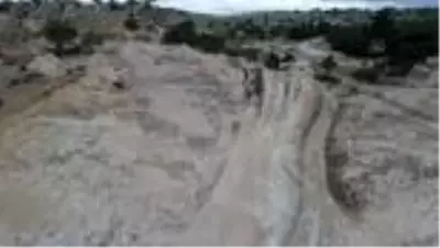 Frigya'daki 'Antik Yol'un gizemli izleri jeolog ve arkeologların dikkatini çekiyor Frigya'daki 'Antik Yol'un gizemli izleri jeolog ve arkeologların dikkatini çekiyor
