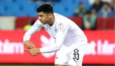 Galatasaray, Altay'da oynayan Cenk Özkaçar'ı gündemine aldı Galatasaray, Altay'da oynayan Cenk Özkaçar'ı gündemine aldı