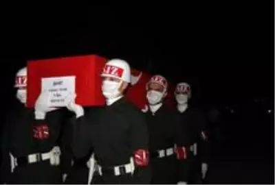 İdlib şehidi Teğmen Tatar'ın naaşı Elazığ'da getirildi
