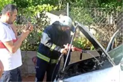 İki hafta önce aldığı otomobil, kontağı çevirmesiyle alev aldı İki hafta önce aldığı otomobil, kontağı çevirmesiyle alev aldı