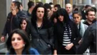 ILO: Salgın nedeniyle 6 gençten biri çalışamıyor ILO: Salgın nedeniyle 6 gençten biri çalışamıyor