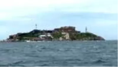 İsmi 'yassı', namı 'yaslı' ada, Demokrasi ve Özgürlükler Adası olarak yeniden doğuyor İsmi 'yassı', namı 'yaslı' ada, Demokrasi ve Özgürlükler Adası olarak yeniden doğuyor