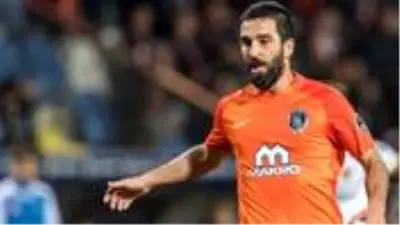 Milli futbolcu Arda Turan, Galatasaray'a geri dönüyor Milli futbolcu Arda Turan, Galatasaray'a geri dönüyor