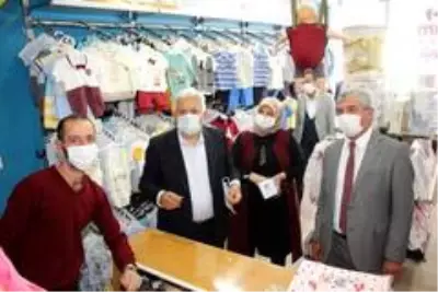 Oltu Belediye Başkanı Taşçı esnafı ziyaret etti Oltu Belediye Başkanı Taşçı esnafı ziyaret etti
