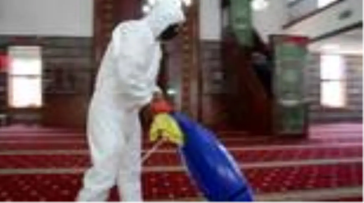 ŞANLIURFA Siverek'te camiler temizleniyor