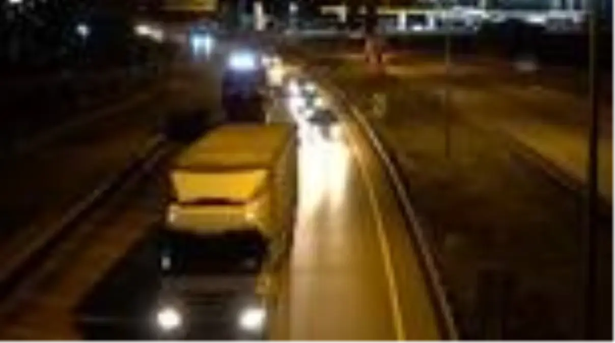 Sokağa çıkma kısıtlamasının bitmesiyle Kırıkkale-Ankara kara yolunda trafik yoğunluğu başladı