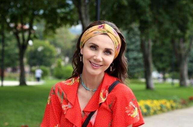 Yasemin Hadivent, kedisine bakacak kimseyi bulamadığı için Kuzey Yıldızı dizisinden ayrıldı Yasemin Hadivent, kedisine bakacak kimseyi bulamadığı için Kuzey Yıldızı dizisinden ayrıldı