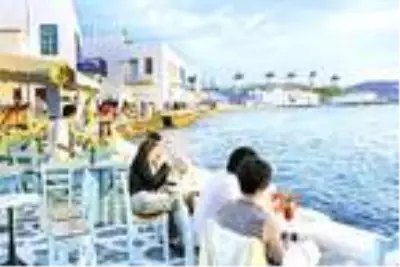 Yunanistan 25 ülkeden turist kabul etmeye başlayacağını duyurdu Yunanistan 25 ülkeden turist kabul etmeye başlayacağını duyurdu