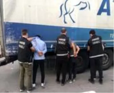 Zehir tacirlerinin uyuşturucuyu taşımak için kullandığı yöntem polisleri bile şaşkına çevirdi