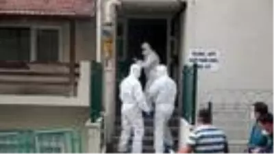 15 gündür haber alınamayan adam kokular gelmesi üzerine evinde ölü bulundu