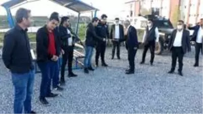 Başkan Ensari'den yolculara maske ve şeker