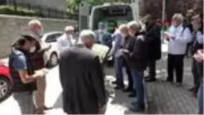 BURSA İlahiyatçı yazar Kavurmacı, son yolculuğuna uğurlandı BURSA İlahiyatçı yazar Kavurmacı, son yolculuğuna uğurlandı