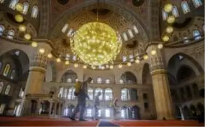 Cuma namazının nasıl kılınacağı belli oldu Cuma namazının nasıl kılınacağı belli oldu