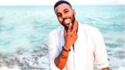 Fenomen Jason Derula, matkapla mısır yeme videosu çekerken ön dişlerini kırdı Fenomen Jason Derula, matkapla mısır yeme videosu çekerken ön dişlerini kırdı