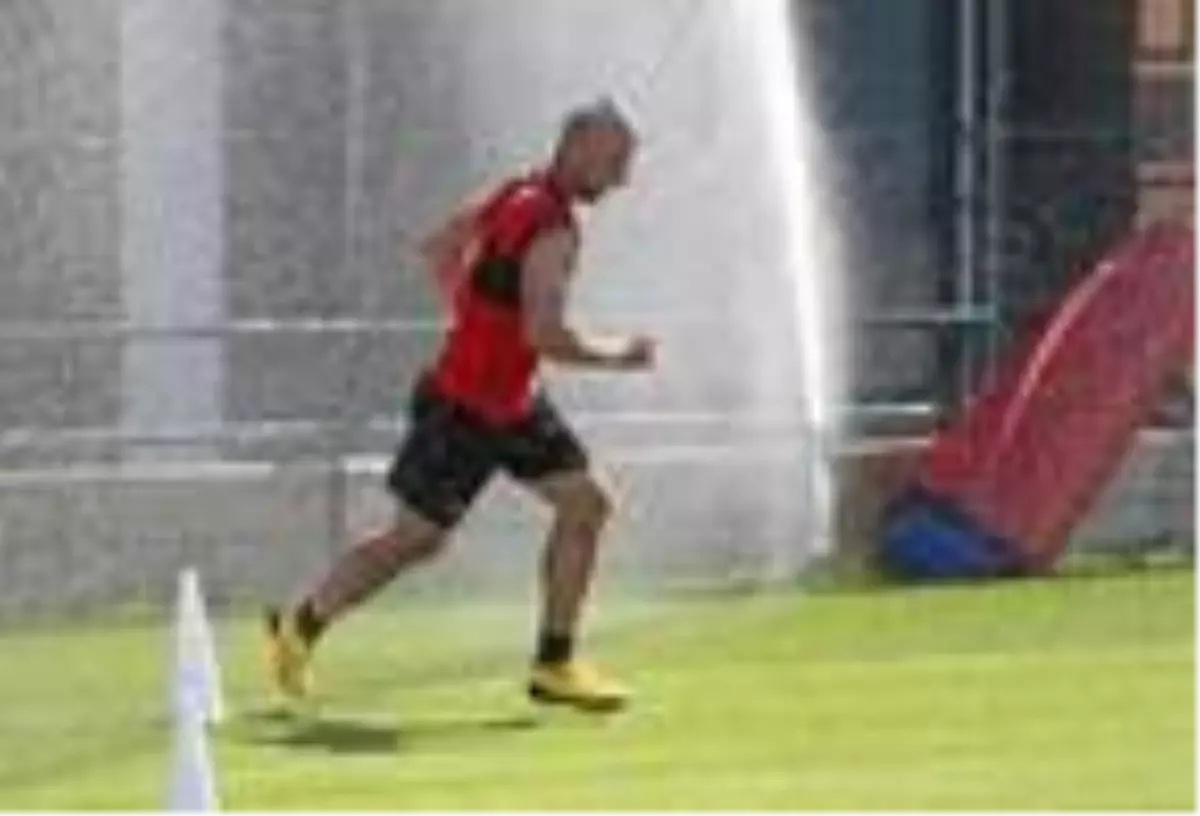 Göztepe'de Wilczek sezonu bekliyor