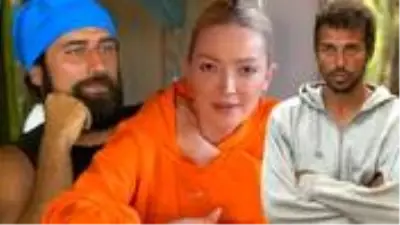 İletişim ödülünde Cemal Can ile konuşan Danla Bilic, kendisine laf atan Yasin'e sert çıktı: Hesabınla vedalaş İletişim ödülünde Cemal Can ile konuşan Danla Bilic, kendisine laf atan Yasin'e sert çıktı: Hesabınla vedalaş