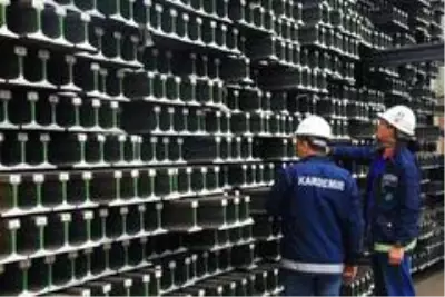 KARDEMİR 161 milyon lira zarar etti KARDEMİR 161 milyon lira zarar etti