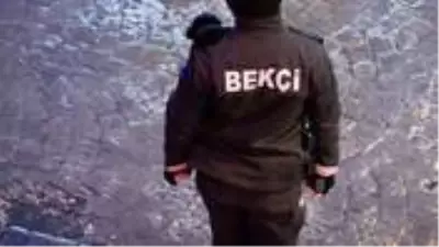 Komşusu olan genç kızı darbeden bekçi görevden uzaklaştırıldı Komşusu olan genç kızı darbeden bekçi görevden uzaklaştırıldı