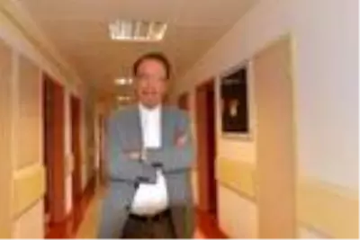 Profesör uyardı! Camilerde virüsü yayacak tekbir gibi yüksek sesli konuşmalar alçak tondan yapılmalı Profesör uyardı! Camilerde virüsü yayacak tekbir gibi yüksek sesli konuşmalar alçak tondan yapılmalı