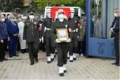 Şehit Teğmen Tatar, son yolculuğuna uğurlandı Şehit Teğmen Tatar, son yolculuğuna uğurlandı