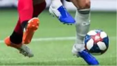 Yeni Malatyaspor'da 5'i futbolcu 6 kişi koronavirüse yakalandı Yeni Malatyaspor'da 5'i futbolcu 6 kişi koronavirüse yakalandı