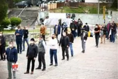 74 gün aradan sonra Ankara'da ilk cuma namazı kılındı 74 gün aradan sonra Ankara'da ilk cuma namazı kılındı