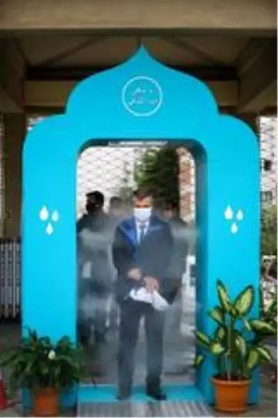 74 gün aradan sonra Ankara'da ilk cuma namazı kılındı 74 gün aradan sonra Ankara'da ilk cuma namazı kılındı