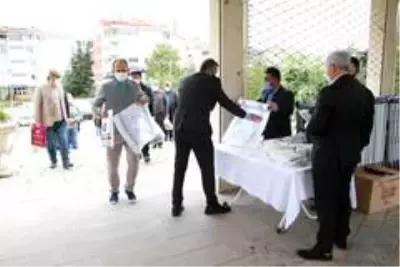74 gün aradan sonra Ankara'da ilk cuma namazı kılındı 74 gün aradan sonra Ankara'da ilk cuma namazı kılındı