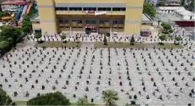 74 gün sonra camilerde ilk namaz 74 gün sonra camilerde ilk namaz